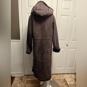 Fenneli Long Brown Hooded Coat